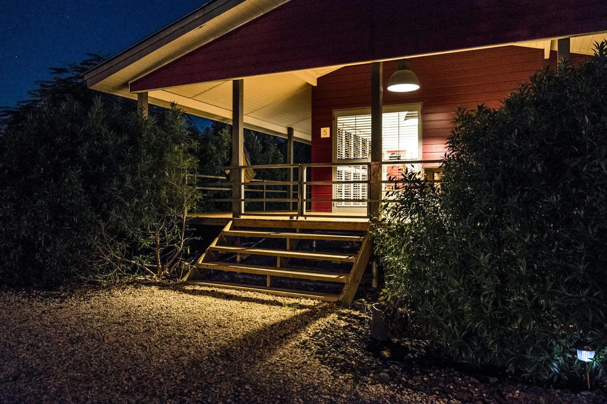 Red Palm Village Playa Exterior photo